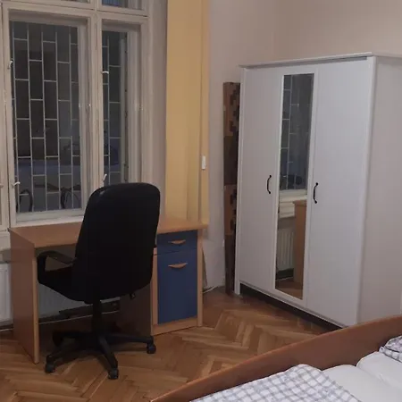 Garibaldi Budapest
