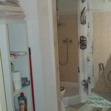 Garibaldi بودابست