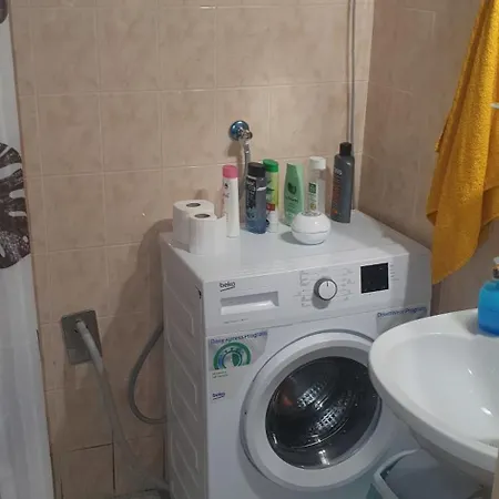 Garibaldi * بودابست